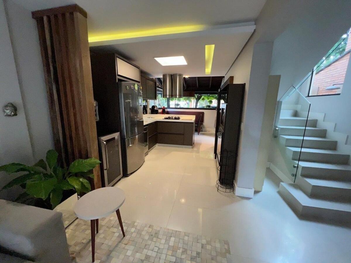 Casa Pe Na Areia Em Praia Paradisiaca บัลเนอาริโอ กังโบริว ภายนอก รูปภาพ